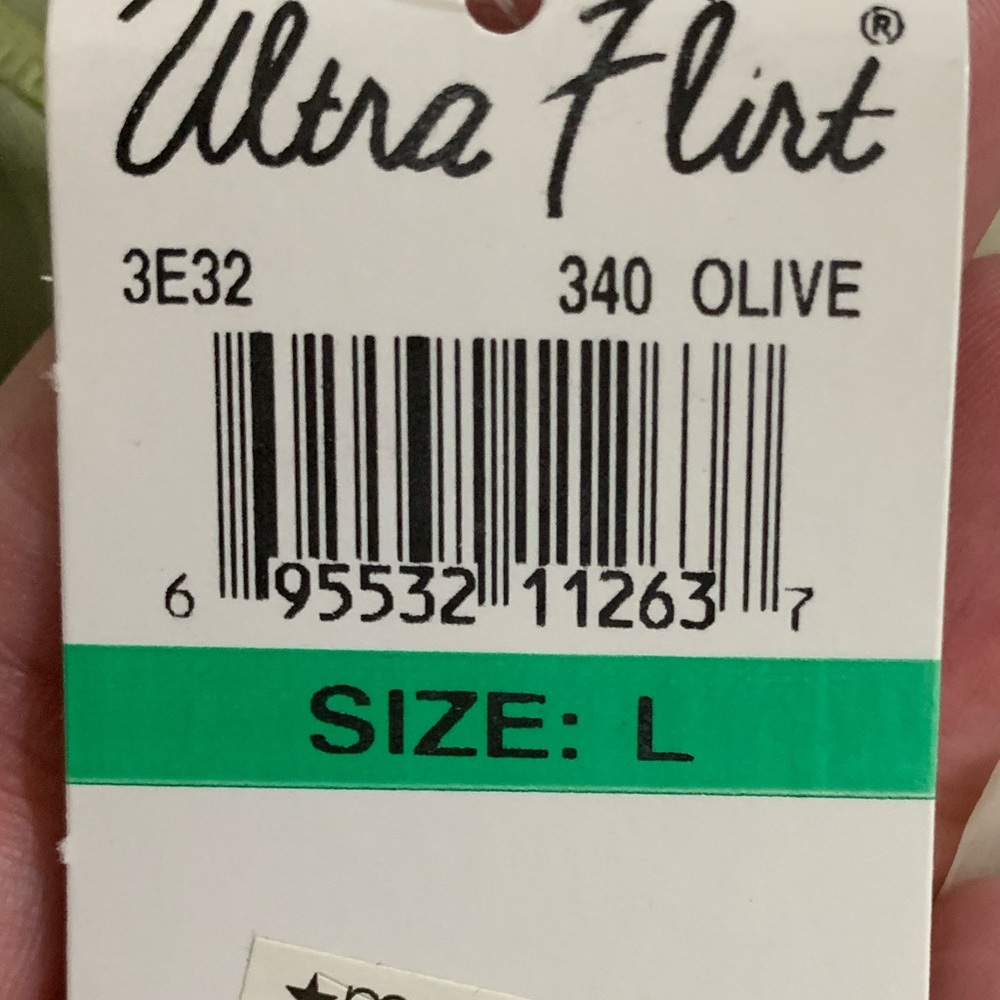 Ultra Flirt Green Off The Shoulder Top Size Large Top NEW - Picture 7 of 8